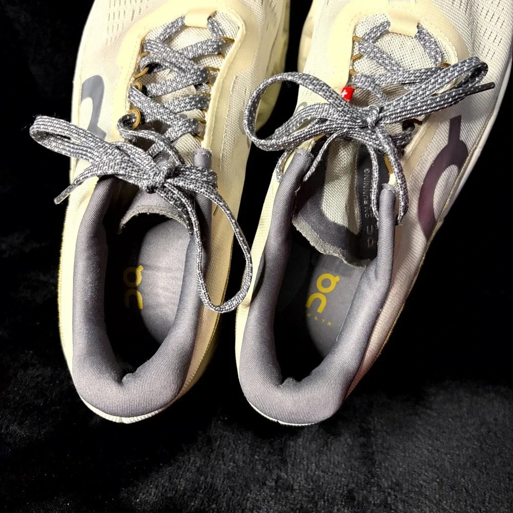On Running Cloudmonster 2 3WE10112569 Women 9.5 Athletic Shoes Cream Ice Sneaker